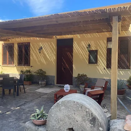 Bouganville In Greco Apartmán Tindari